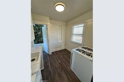 1101 Cherry Avenue, Long Beach, CA 90813 - Photo 27