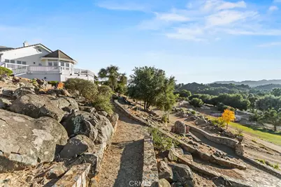 40075 Avenida La Cresta, Murrieta, CA 92562 - Photo 63