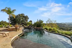 40075 Avenida La Cresta, Murrieta, CA 92562 - Photo 37