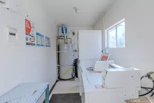 902 S Fann St, Anaheim, CA 92804 - Photo 25