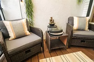 237 W 6th St, Long Beach, CA 90802 - Photo 33