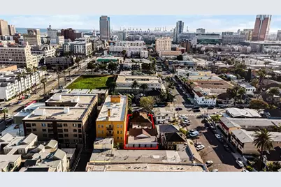 237 W 6th Street, Long Beach, CA 90802 - Photo 41