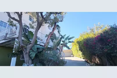 1121 5th Avenue, Los Angeles, CA 90019 - Photo 25