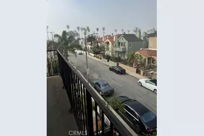 66 Santa Ana Avenue, Long Beach, CA 90803 - Photo 11