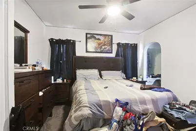 159 E 105th Street, Los Angeles, CA 90003 - Photo 9