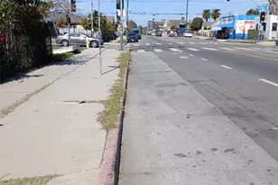 10811 S San Pedro St, Los Angeles, CA 90061 - Photo 7