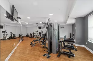 395 E 4th, Long Beach, CA 90802 - Photo 21