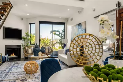 660 N Sweetzer Avenue #302, West Hollywood, CA 90048 - Photo 11