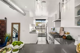 660 N Sweetzer Ave, West Hollywood, CA 90048 - Photo 9