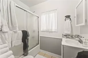 2424 West Blvd, Los Angeles, CA 90016 - Photo 9