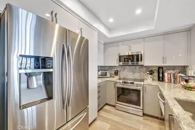 850 E Ocean Boulevard, Long Beach, CA 90802 - Photo 9