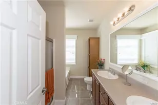 15 Pine Via, Anaheim, CA 92801 - Photo 17