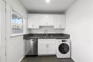 5120 E Livingston Dr, Long Beach, CA 90803 - Photo 7