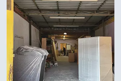 2515 E 115th Place, Los Angeles, CA 90059 - Photo 7