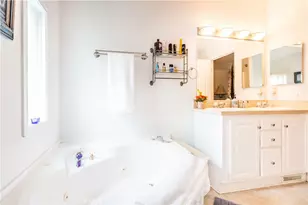 3050 W Ball Rd, Anaheim, CA 92804 - Photo 11