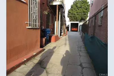 3830 S Figueroa Street, Los Angeles, CA 90037 - Photo 39
