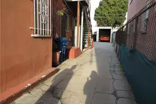 3830 S Figueroa St, Los Angeles, CA 90037 - Photo 39