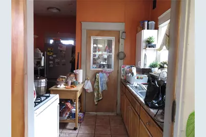 3830 S Figueroa Street, Los Angeles, CA 90037 - Photo 3