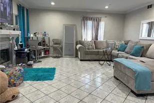 7515 S Vermont Ave, Los Angeles, CA 90044 - Photo 7