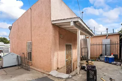 7705 S Vermont Avenue, Los Angeles, CA 90044 - Photo 9