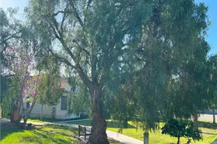 11102 Avolencia Pl, Garden Grove, CA 92840 - Photo 41