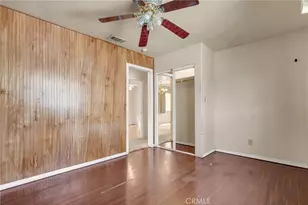 323 E 102nd St, Los Angeles, CA 90003 - Photo 19