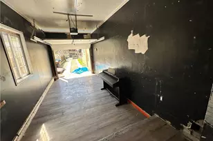 974 W 5th St, San Pedro, CA 90731 - Photo 13