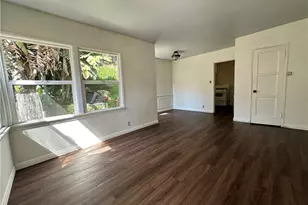 974 W 5th St, San Pedro, CA 90731 - Photo 5