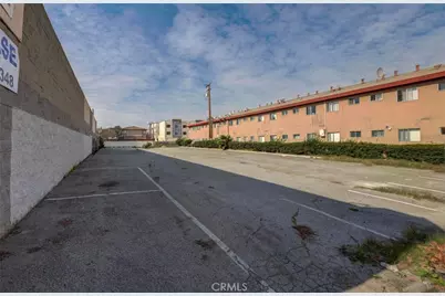 15329 Hawthorne Boulevard, Lawndale, CA 90260 - Photo 3