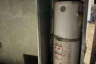 4512 S Vermont Ave, Los Angeles, CA 90037 - Photo 9