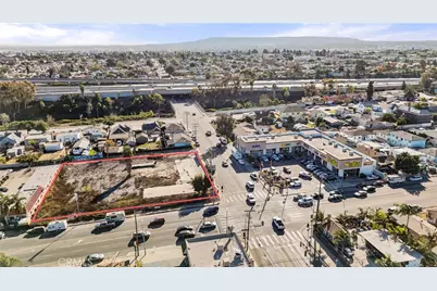 11400 S Hoover Street, Los Angeles, CA 90044 - Photo 3