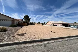 27506 Silver Lakes Pkwy, Helendale, CA 92342 - Photo 1