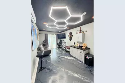 2572 S Young Court, San Bernardino, CA 92408 - Photo 9