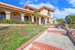 2240 Foothill Blvd, Santa Ana, CA 92705 - Photo 7