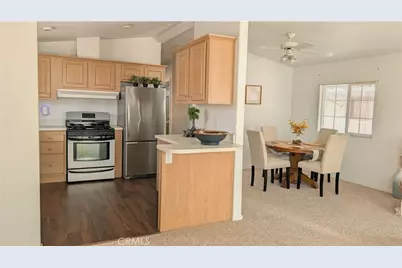 12147 Lakeland Rd #9, Santa Fe Springs, CA 90670 - Photo 7