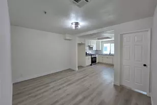 70 Harkness Ave, Pasadena, CA 91106 - Photo 3