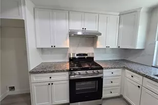 70 Harkness Ave, Pasadena, CA 91106 - Photo 5