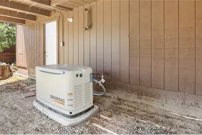 32947 Squirrel Lane, Arrowbear, CA 92308 - Photo 27