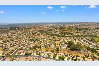 12257 Skywood Court, Riverside, CA 92503 - Photo 25