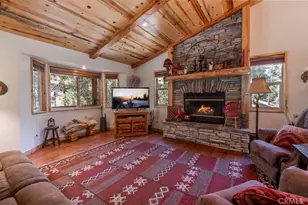 600 Kean Way, Big Bear City, CA 92314 - Photo 11