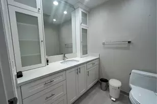 3719 Country Club Dr, Long Beach, CA 90807 - Photo 13