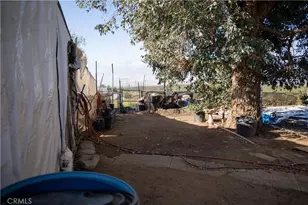 36251 Melody Ln, Hemet, CA 92544 - Photo 7