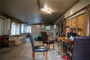 36251 Melody Ln, Hemet, CA 92544 - Photo 3