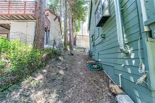 23120 Sycamore Ln, Crestline, CA 92325 - Photo 39