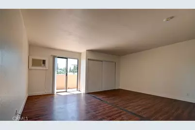 709 E Chestnut Avenue, Santa Ana, CA 92701 - Photo 9