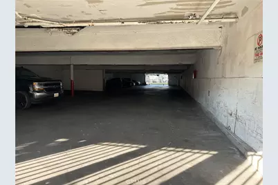 709 E Chestnut Avenue, Santa Ana, CA 92701 - Photo 11