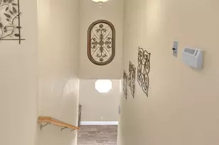 14452 Harvey Ln, Riverside, CA 92503 - Photo 19