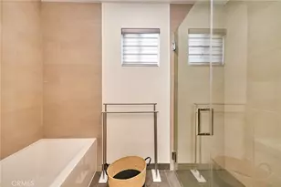 820 S Wilton Pl, Los Angeles, CA 90005 - Photo 31