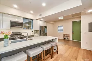 820 S Wilton Pl, Los Angeles, CA 90005 - Photo 15