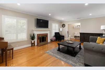 1030 W 19th Street, Santa Ana, CA 92706 - Photo 9